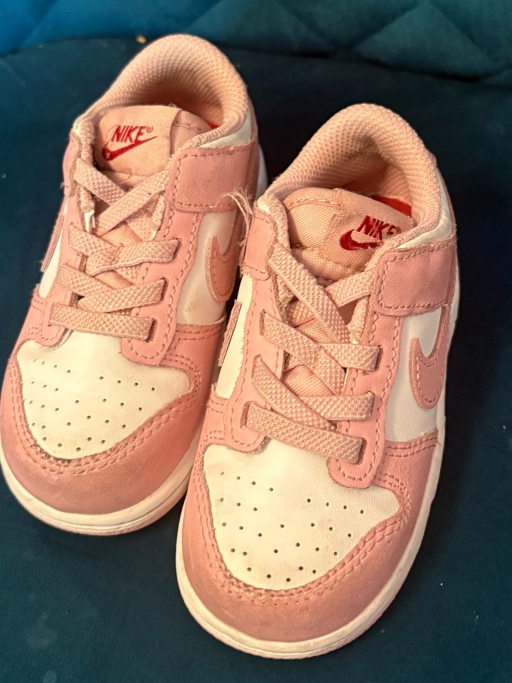 Nike Kids Pink and White Low-Top Sneakers with Swoosh